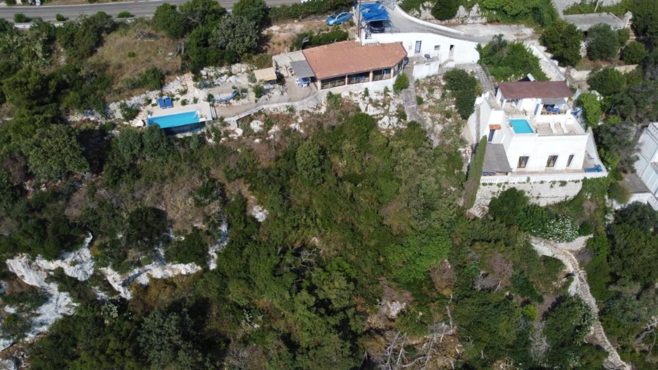 Ville Girasoli "Villa Nella Baia" With Private Swimming Pool 特里卡塞 外观 照片